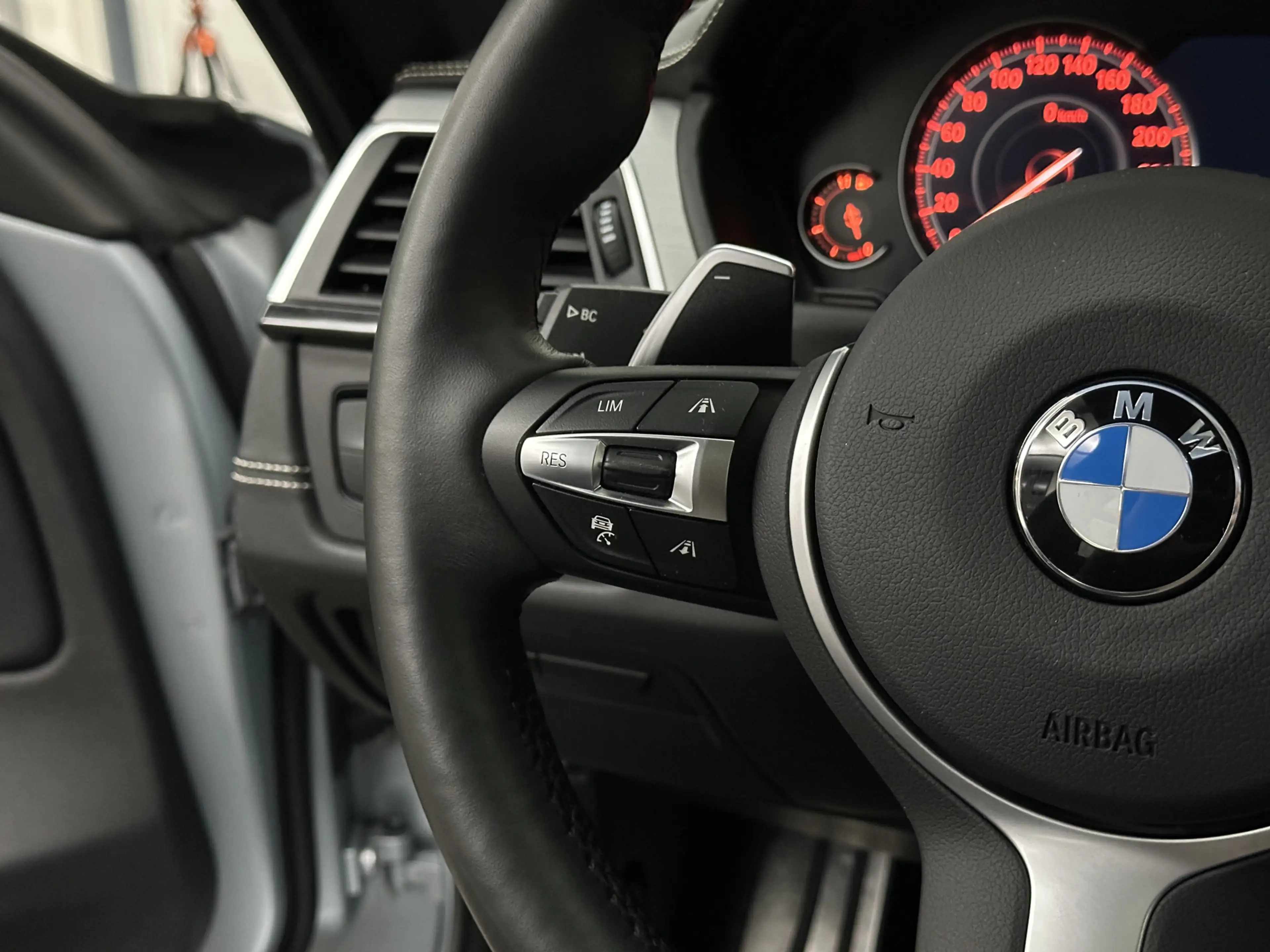 BMW 440 4-serie Gran Coupé 440i xDrive M-Sport | Frozen Si — photo 8