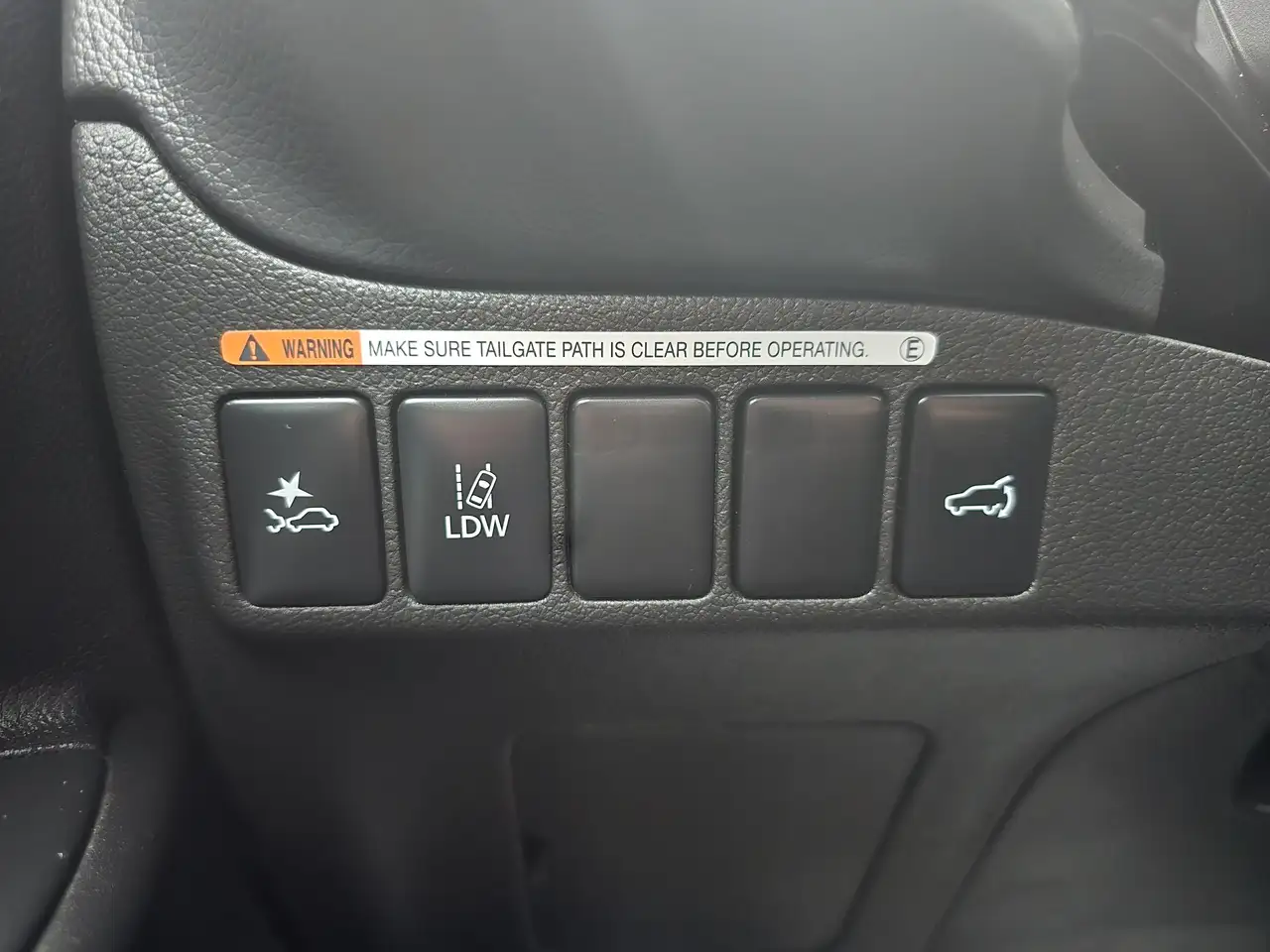 Mitsubishi Outlander снимка Mitsubishi Outlander