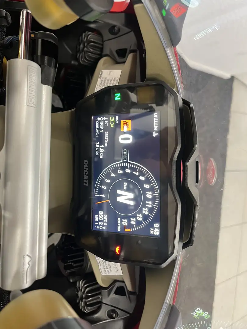 Ducati Panigale V4 S Rood - 2