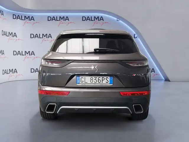 DS Automobiles DS 7 Crossback view 4