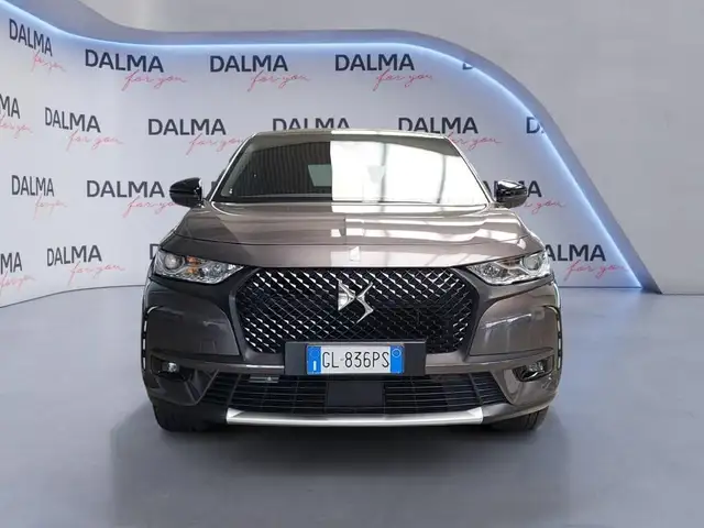 DS Automobiles DS 7 Crossback view 8