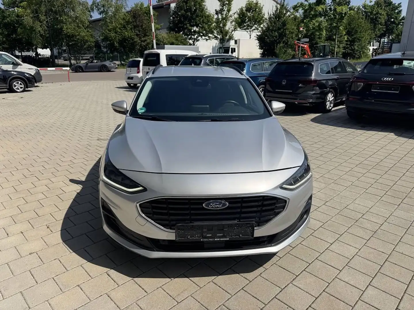 Ford Focus Turnier 1.5 TDCi *Scheckheft* COOL&CONNECT Silber - 2