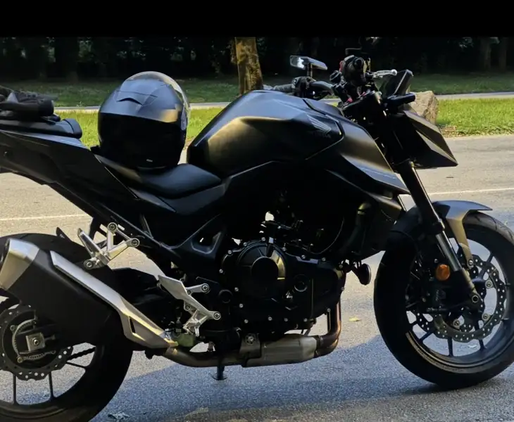 Honda Hornet - foto 3