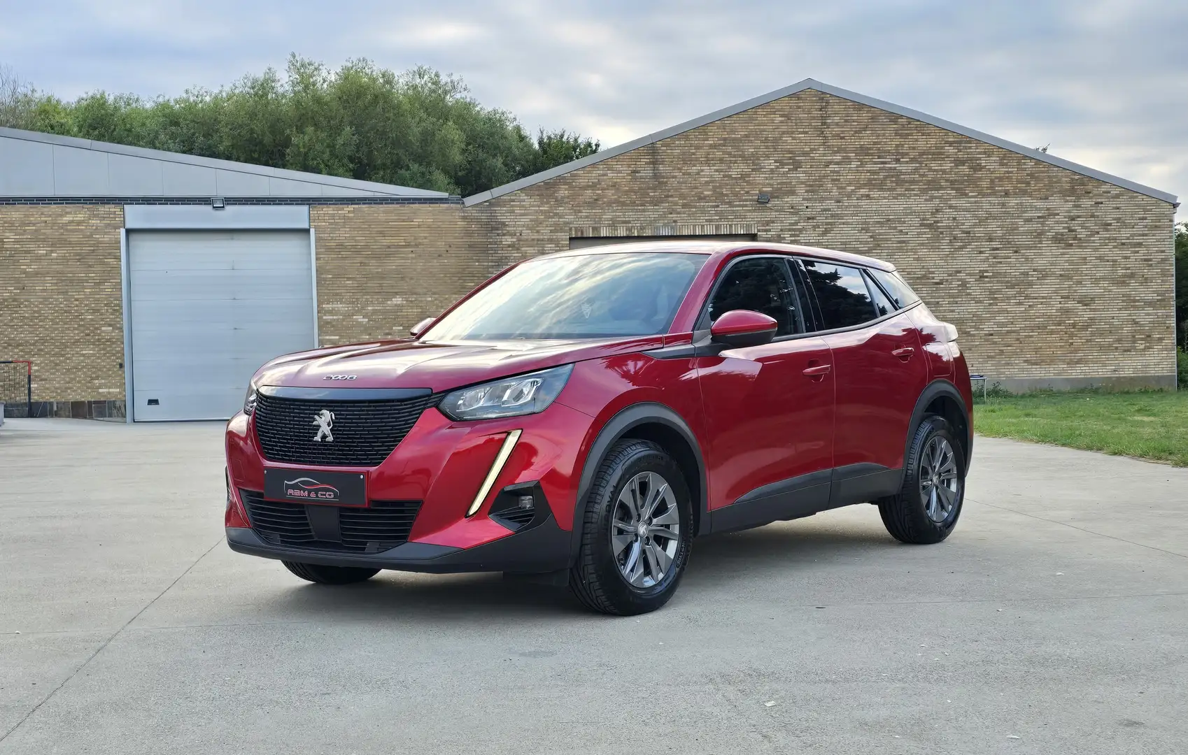 Peugeot 2008 Active *Caméra 360° - LED* Prêt à imma Червоний - 2