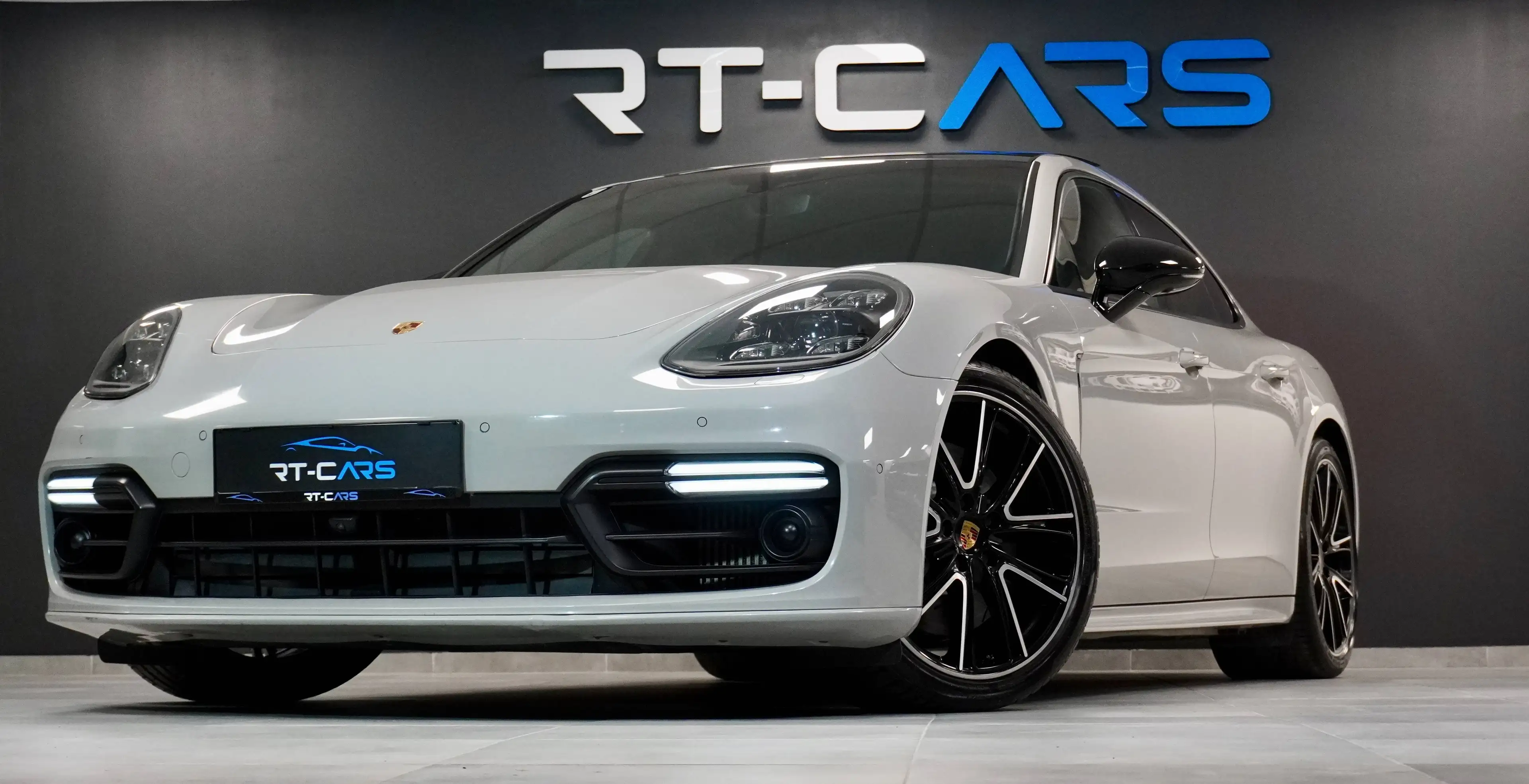 Porsche Panamera 4S eHybrid — photo 2