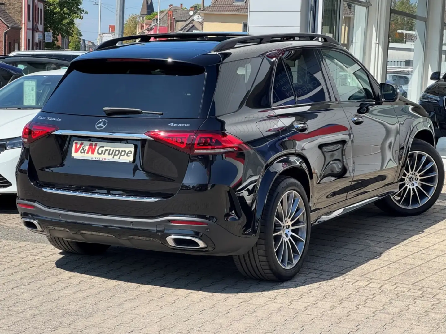 Mercedes-Benz GLE 350 de 4M AMG-Line AIR PANO HUD KEYLESS BURM Чёрный - 2