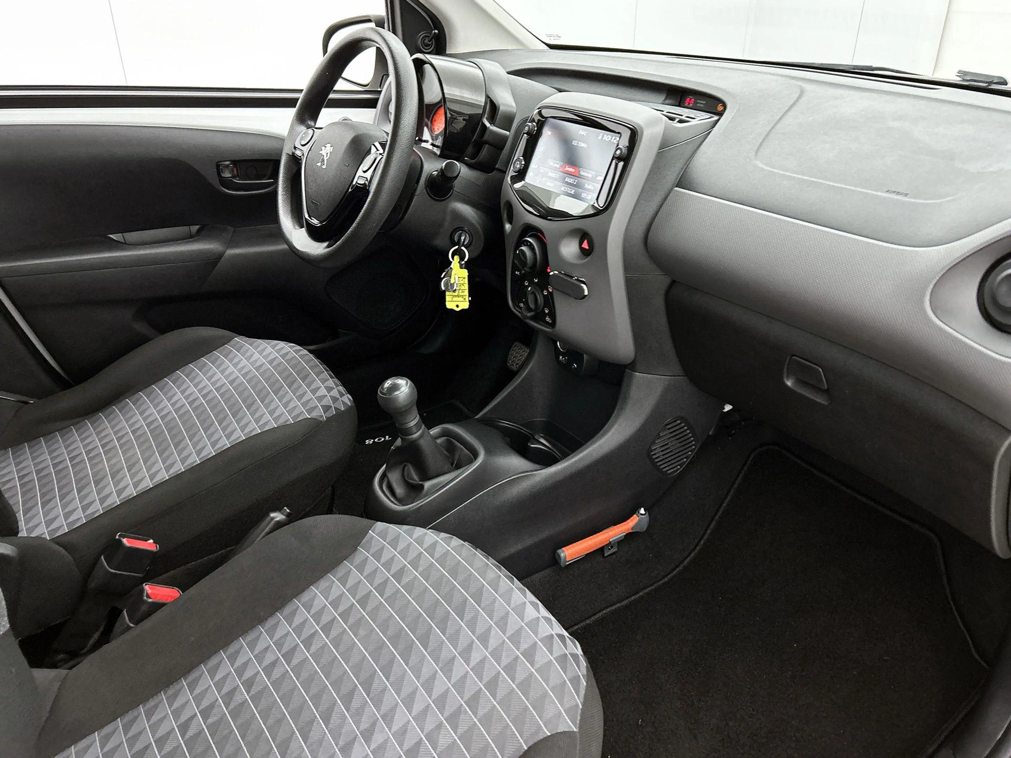 Peugeot 108 1.0 72pk Active | Apple Carplay/Android Auto | 5-d — photo 12