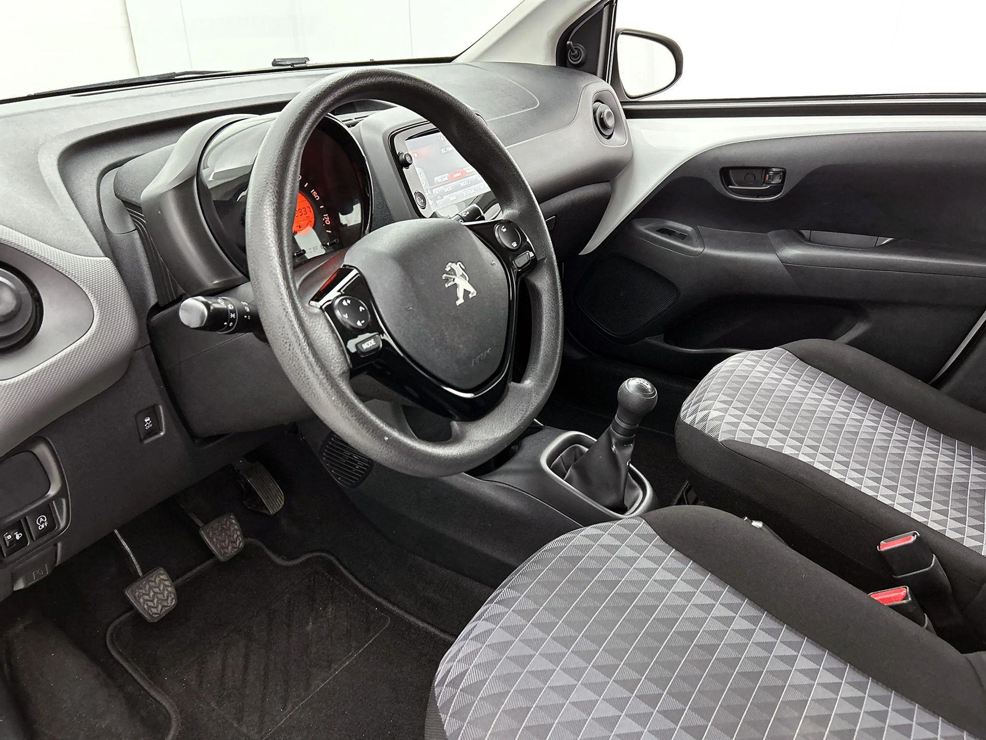 Peugeot 108 1.0 72pk Active | Apple Carplay/Android Auto | 5-d — photo 10