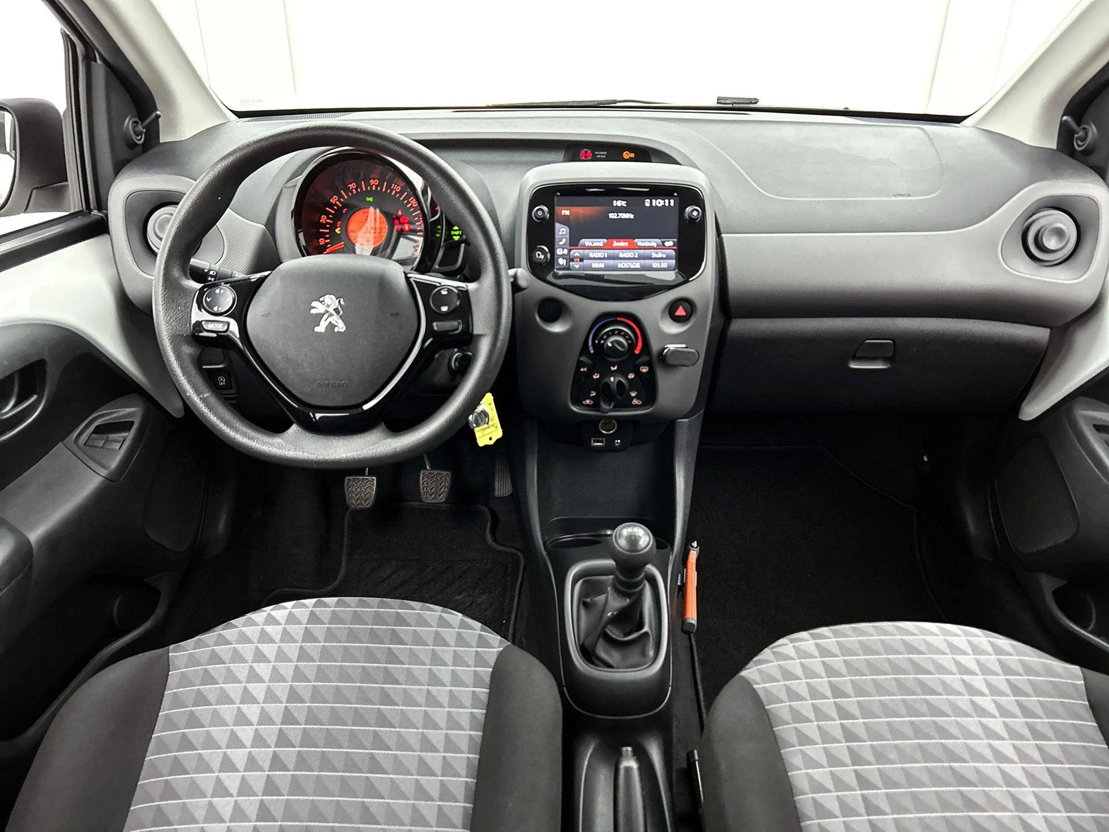 Peugeot 108 1.0 72pk Active | Apple Carplay/Android Auto | 5-d — photo 11