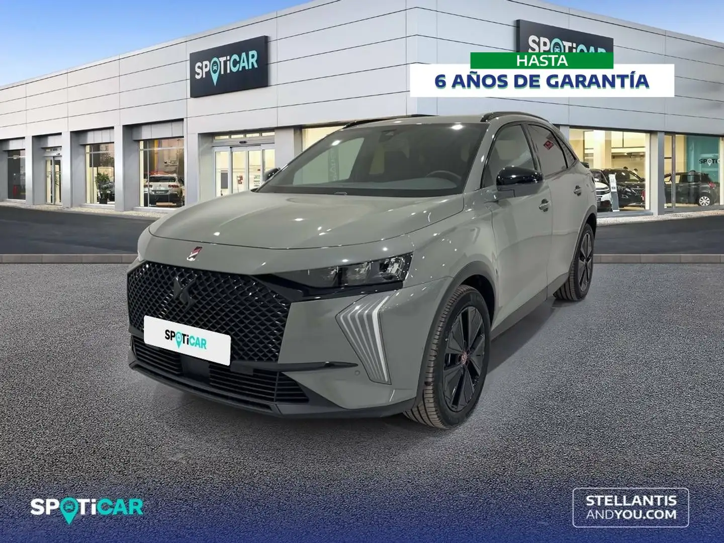 DS Automobiles DS 7 Crossback E-TENSE 225 PERFORMANCE LINE Gris - 1