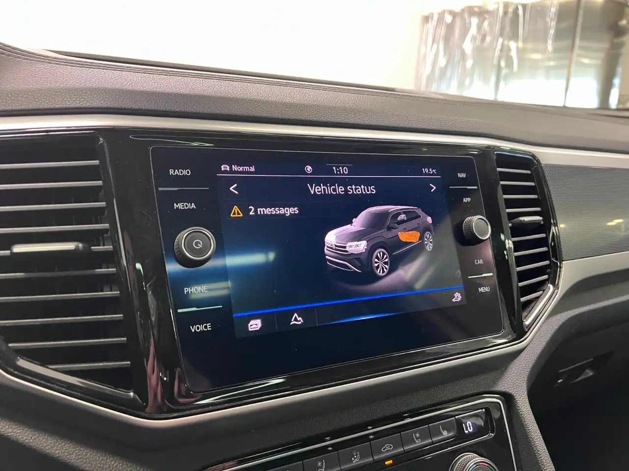 Volkswagen Atlas снимка Volkswagen Atlas