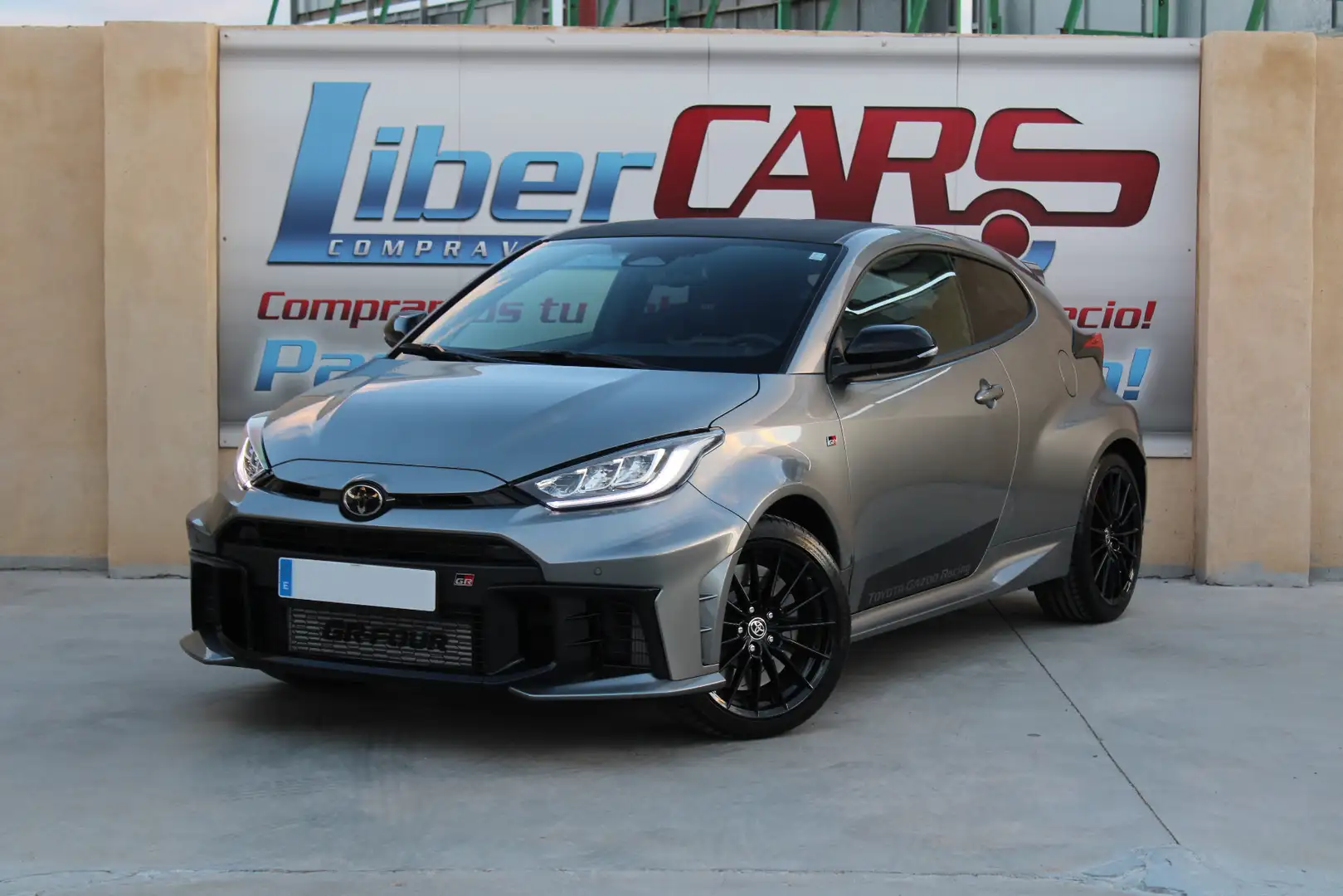 Toyota Yaris GR RZ Aut. Gris - 1