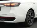 Volkswagen Passat Variant R-Line 2.0 TDI StdHz*PANO*AHK*19" Weiß - thumbnail 17