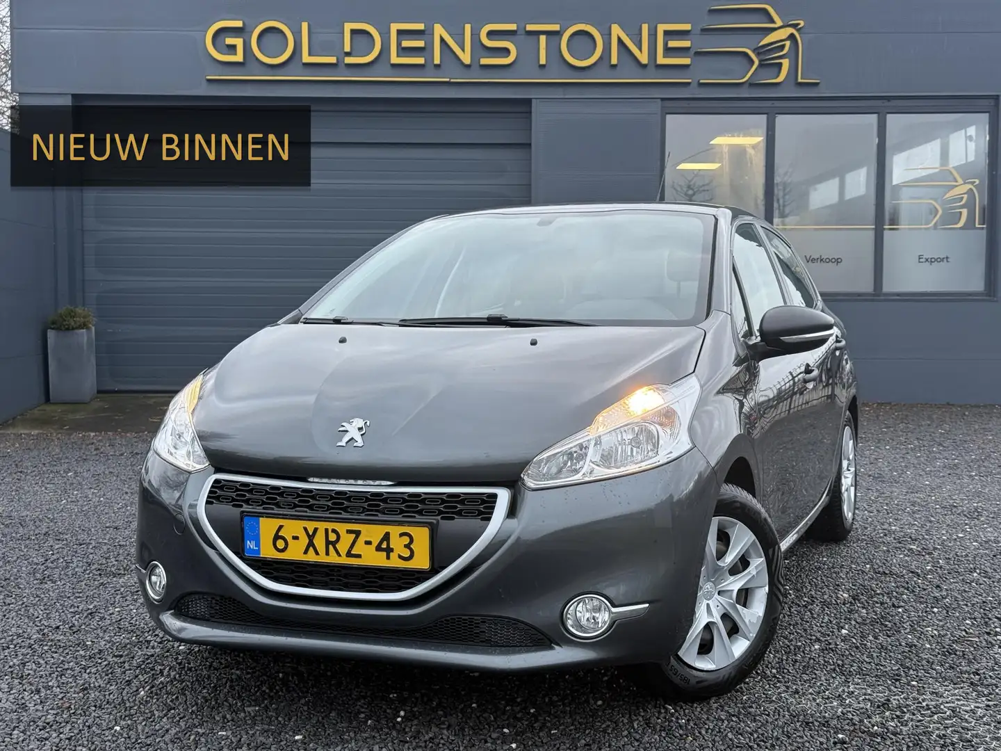 Peugeot 208 1.2 VTi Access Airco,Cruise,Trekhaak,5 Deurs,N.A.P Grau - 1