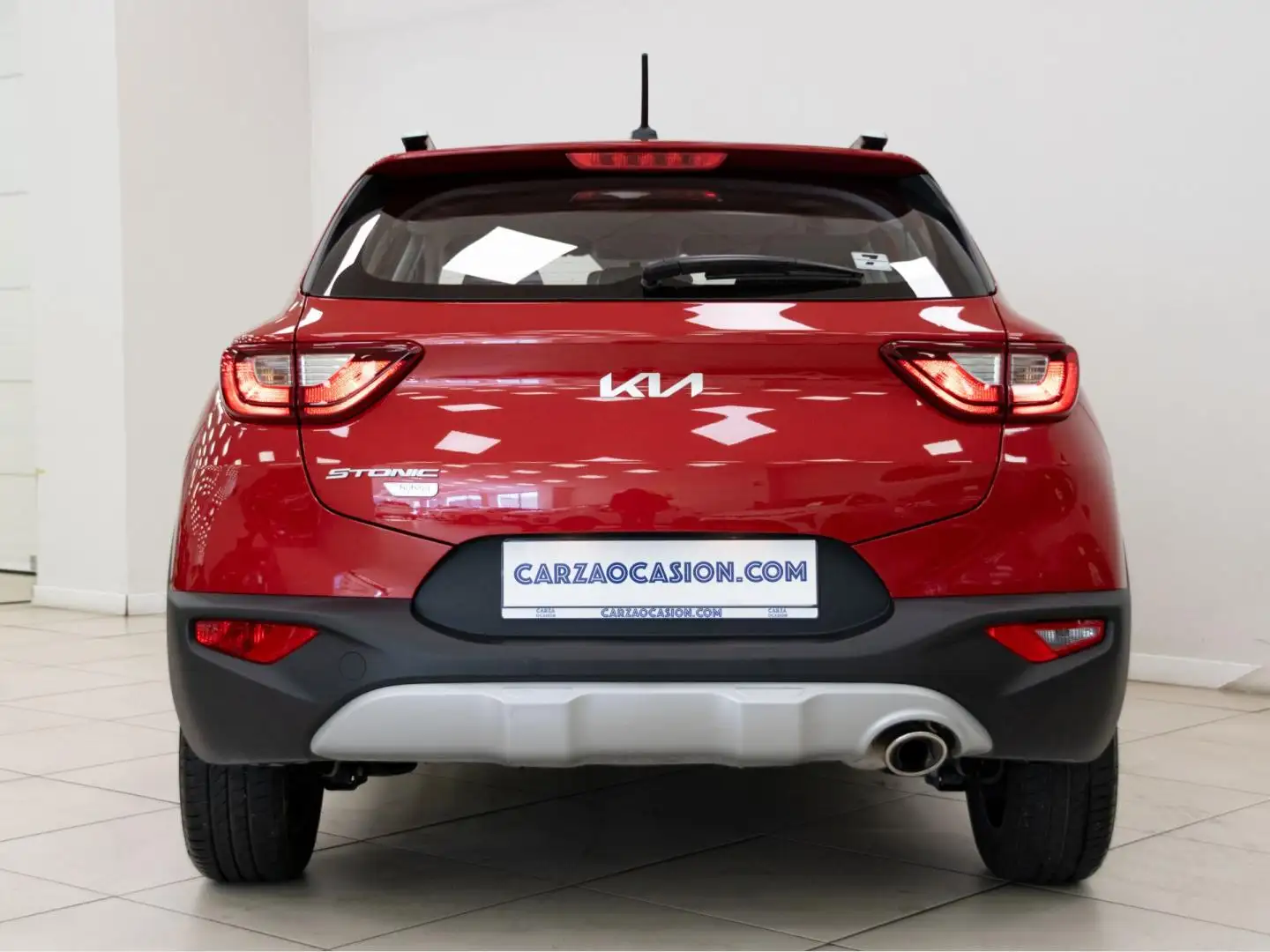 Kia Stonic 1.0 T-GDi MHEV Concept 100 Rojo - 2