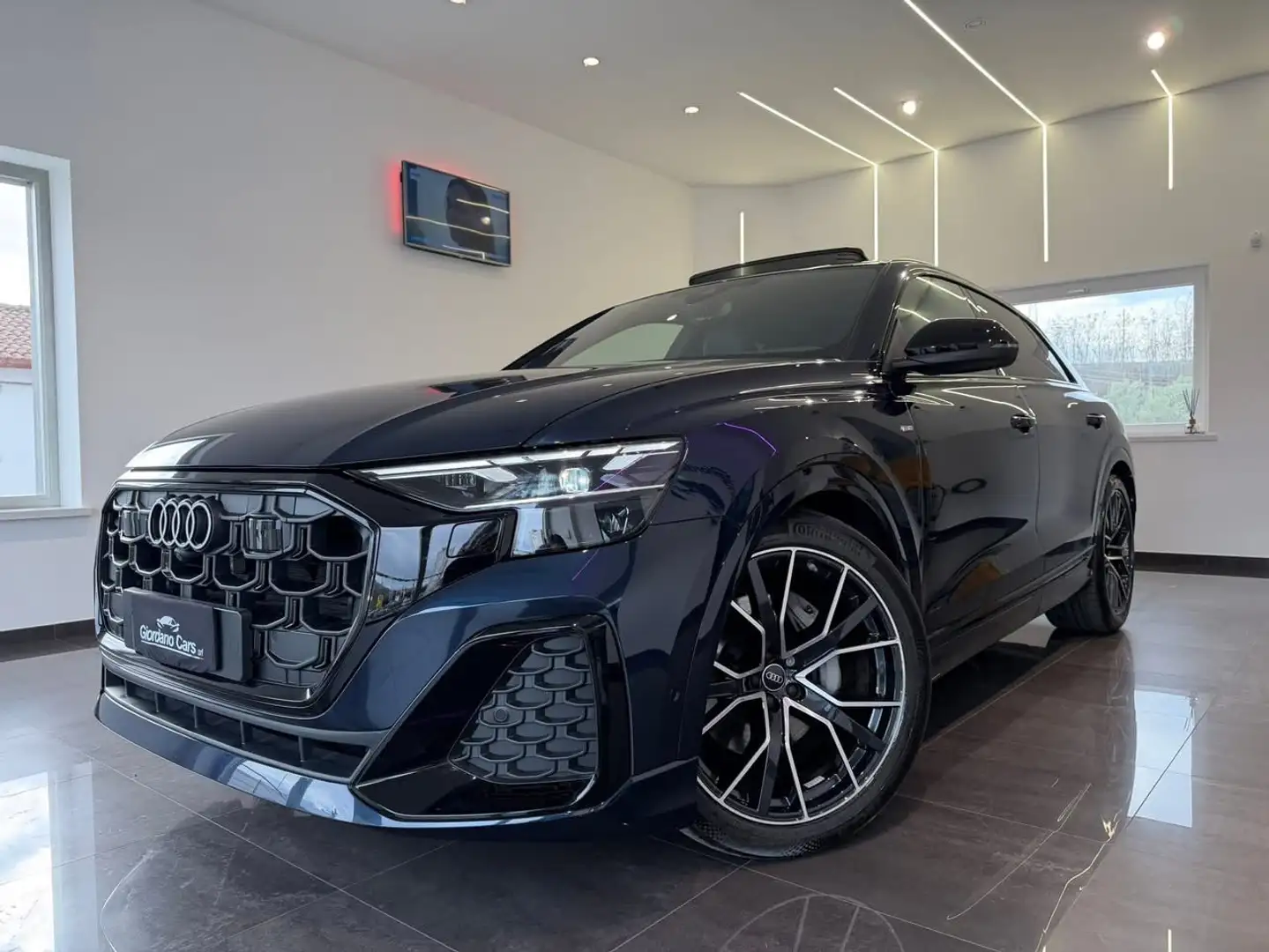 Audi Q8 3.0 tdi mhev S line edition quattro 286cv tiptroni Azul - 2