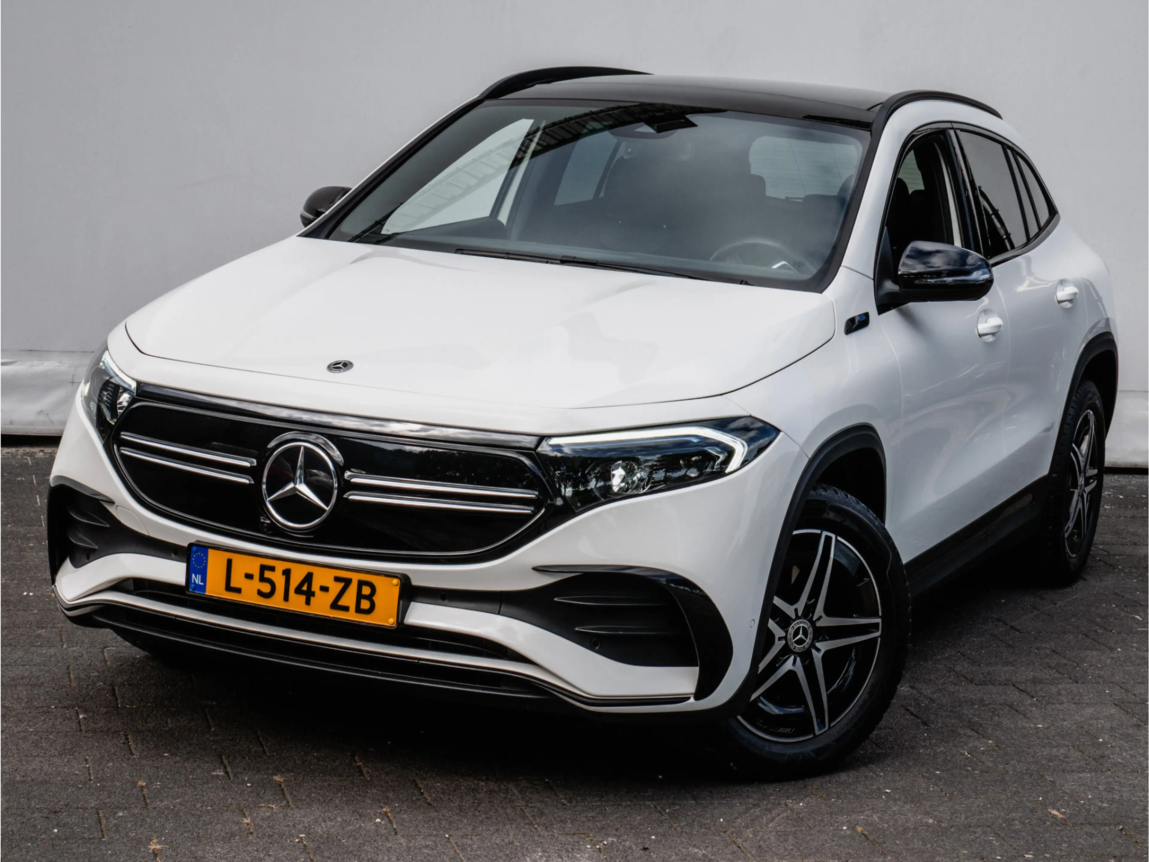 Mercedes-Benz EQA 250 Business Solution AMG 67 kWh Elek. panoramadak/ Sf — photo 4