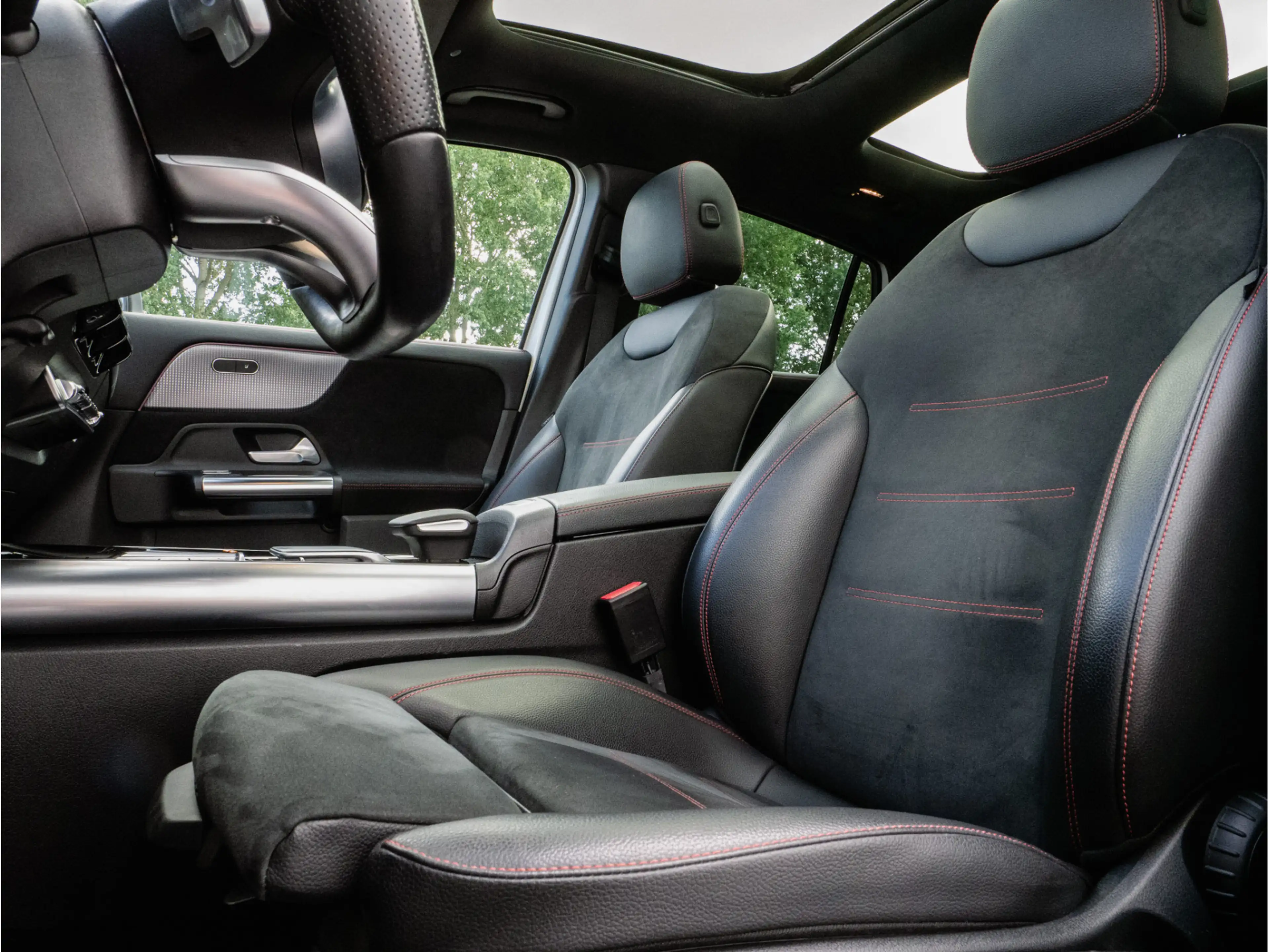Mercedes-Benz EQA 250 Business Solution AMG 67 kWh Elek. panoramadak/ Sf — photo 30