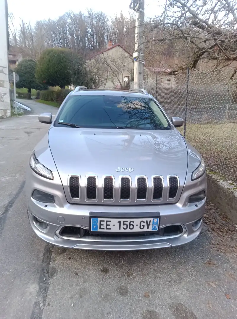 Jeep Cherokee 2.2 CRD 4x4 finition OVERLAND Argent - 2