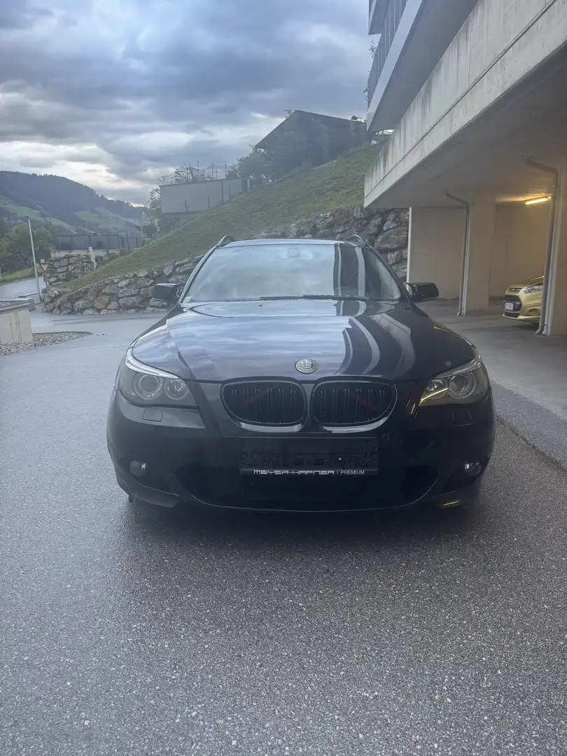 BMW 525 525d Touring - 1