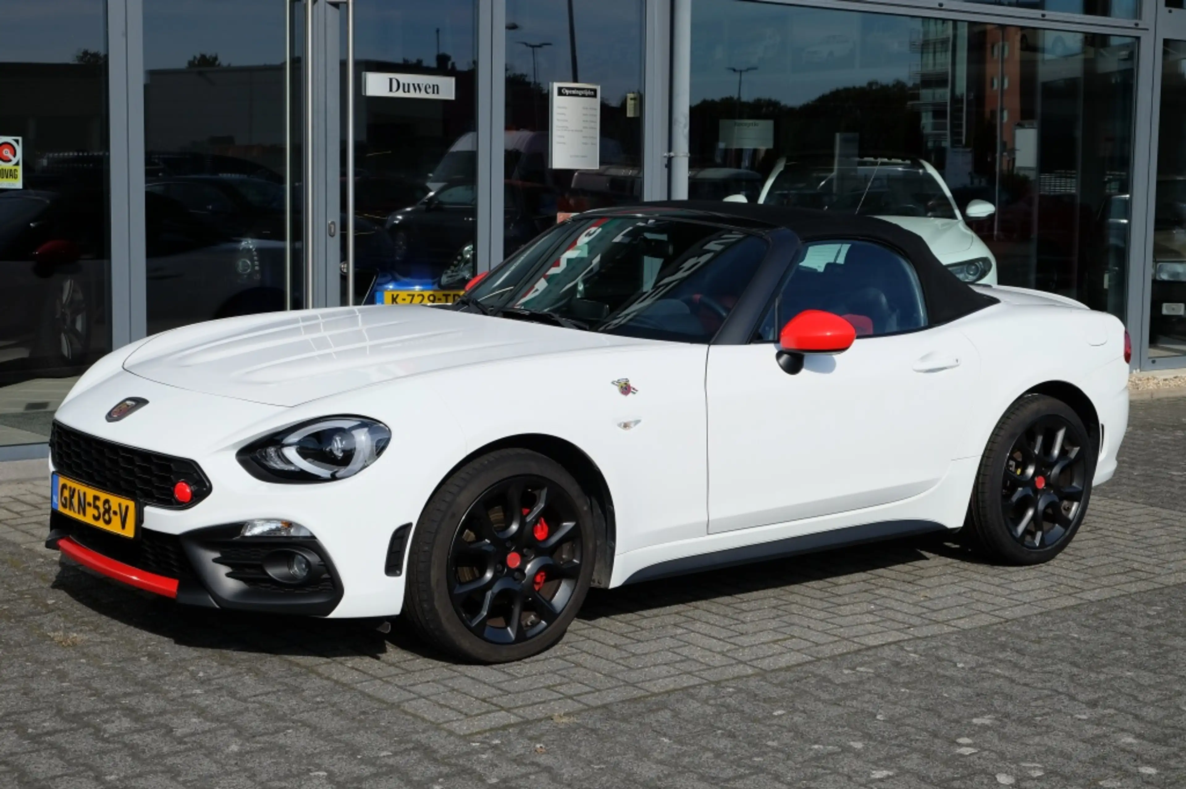 Abarth 124 Spider 1.4 M-Air T Abarth