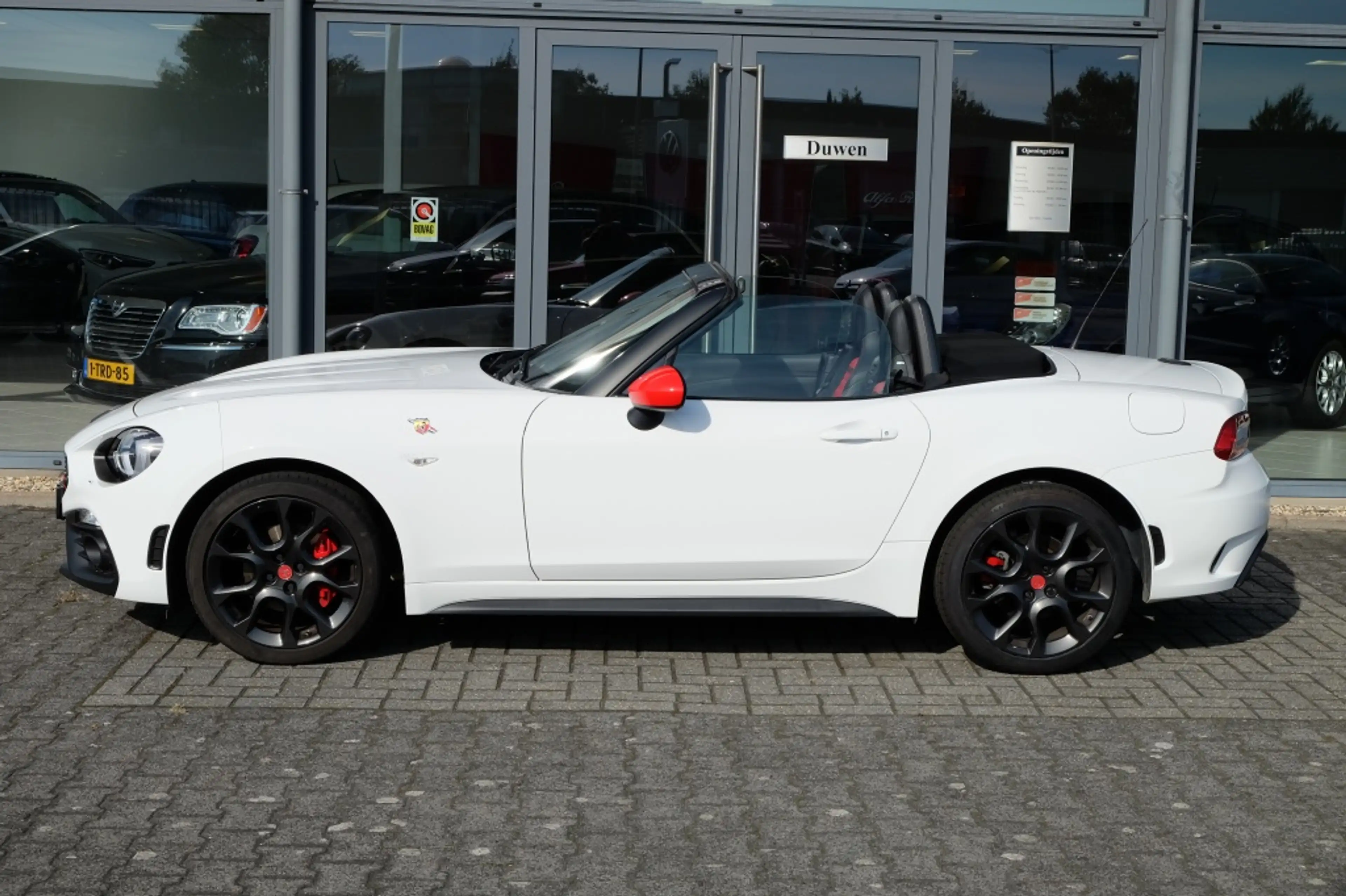 Abarth 124 Spider 1.4 M-Air T Abarth — photo 7
