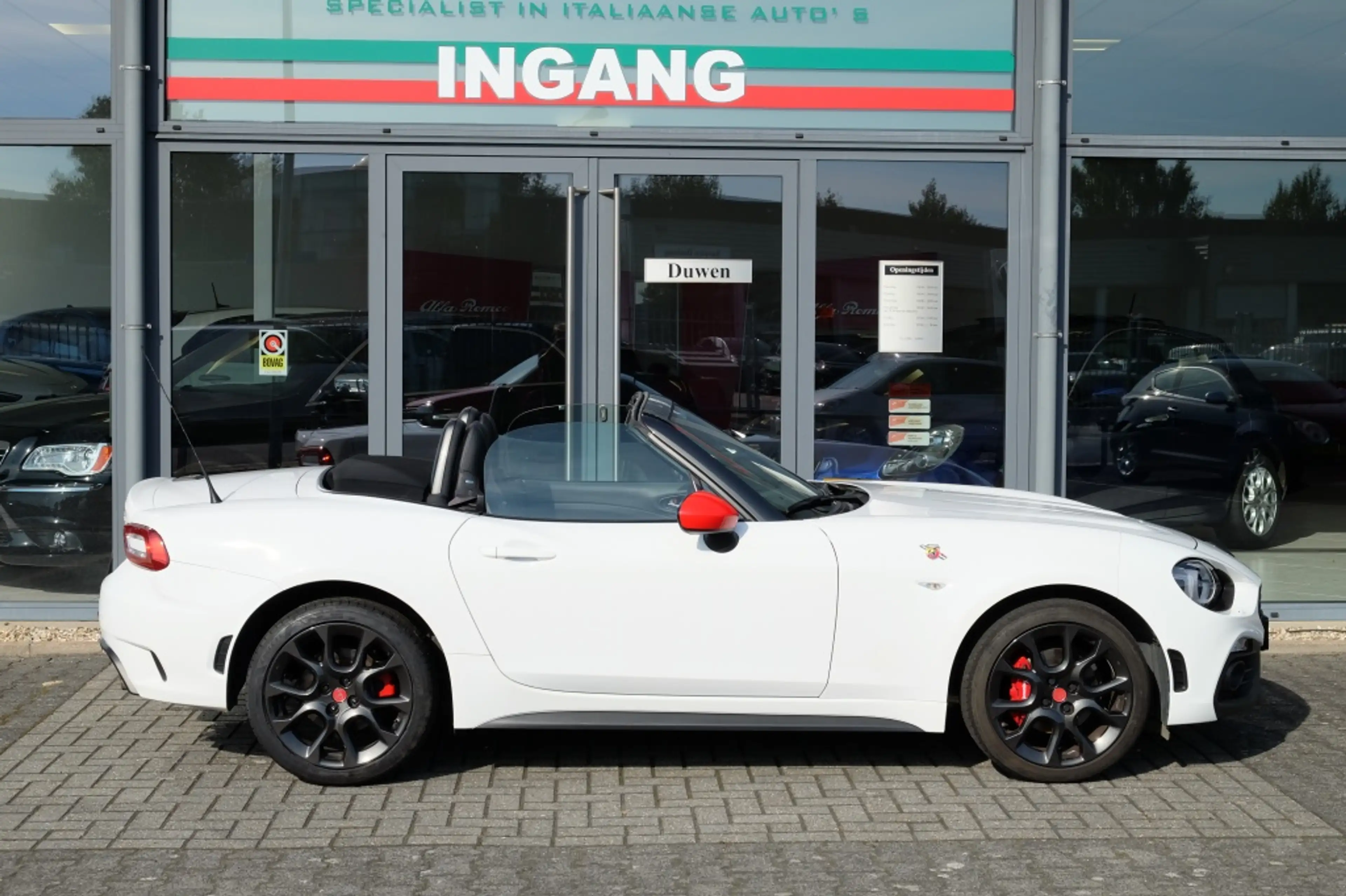 Abarth 124 Spider 1.4 M-Air T Abarth — photo 10
