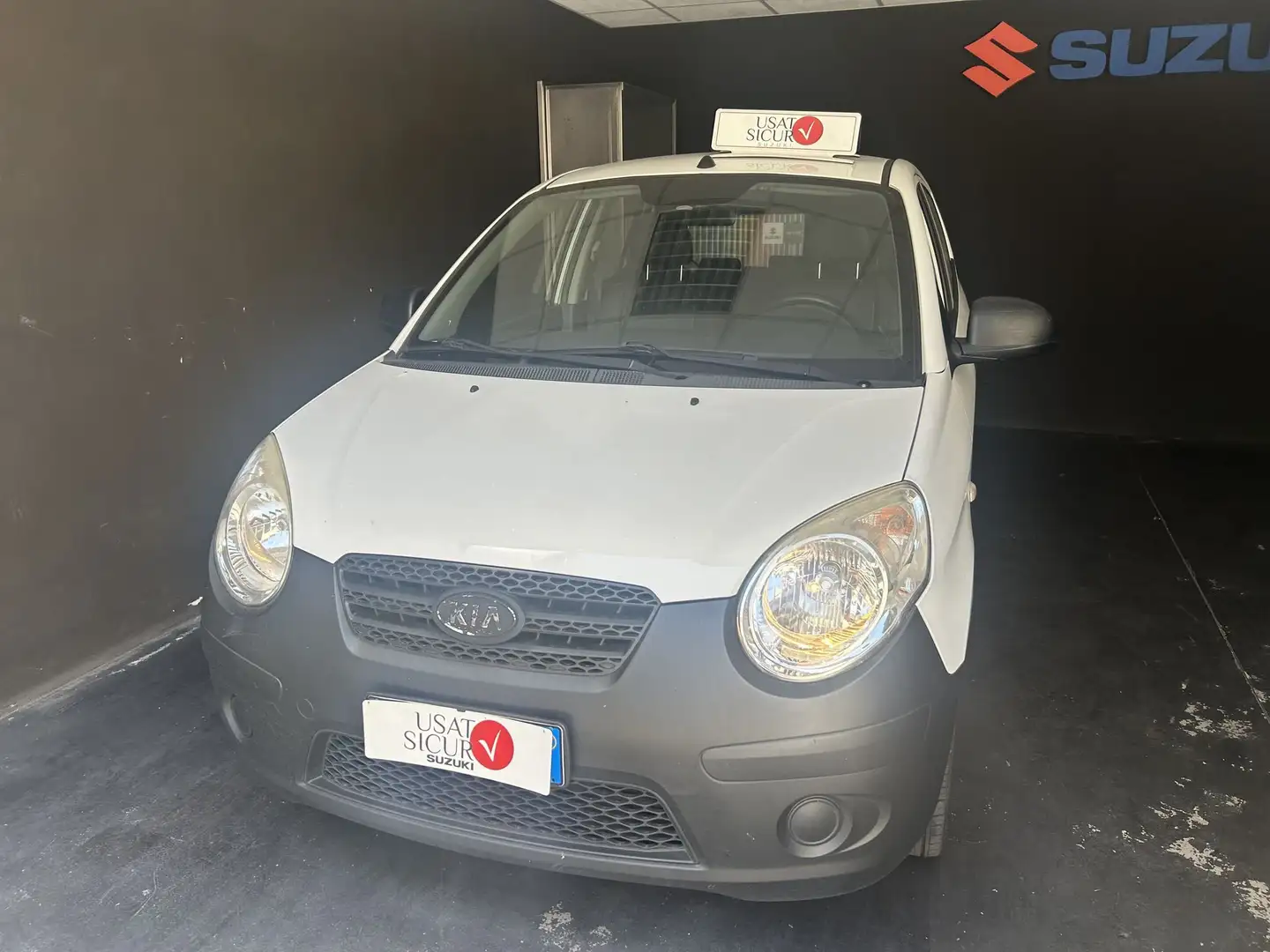 Kia Picanto Picanto 1.0 12V Easy Bi-Fuel Weiß - 2