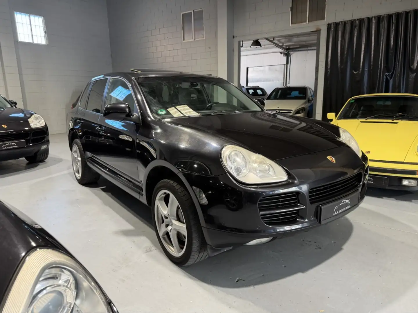 Porsche Cayenne 4.5 S Tiptronic Schwarz - 2