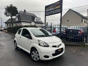 Aygo 1.0i VVT-i // 2011 // 111.000km