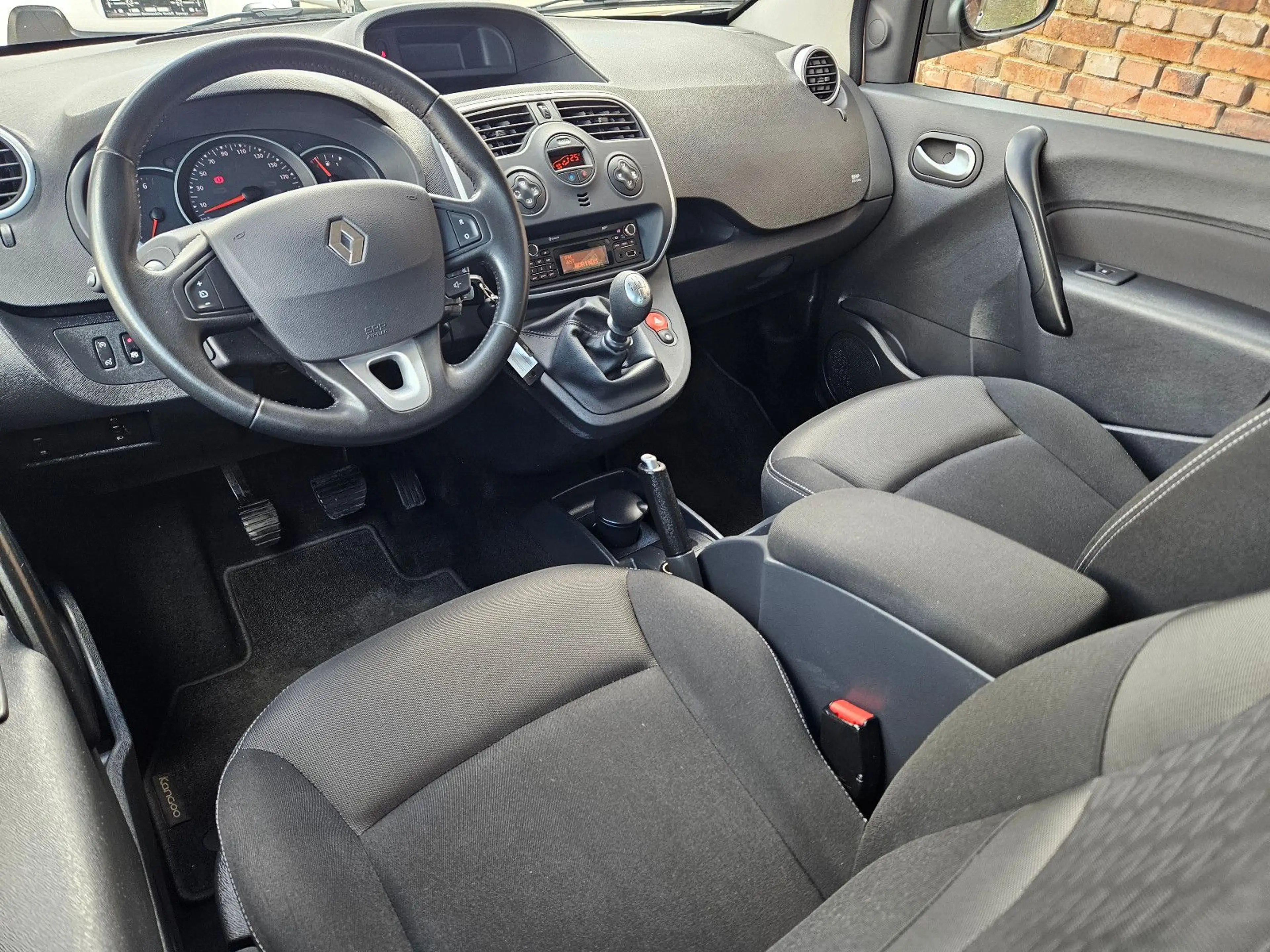 Renault Kangoo Limited — photo 12