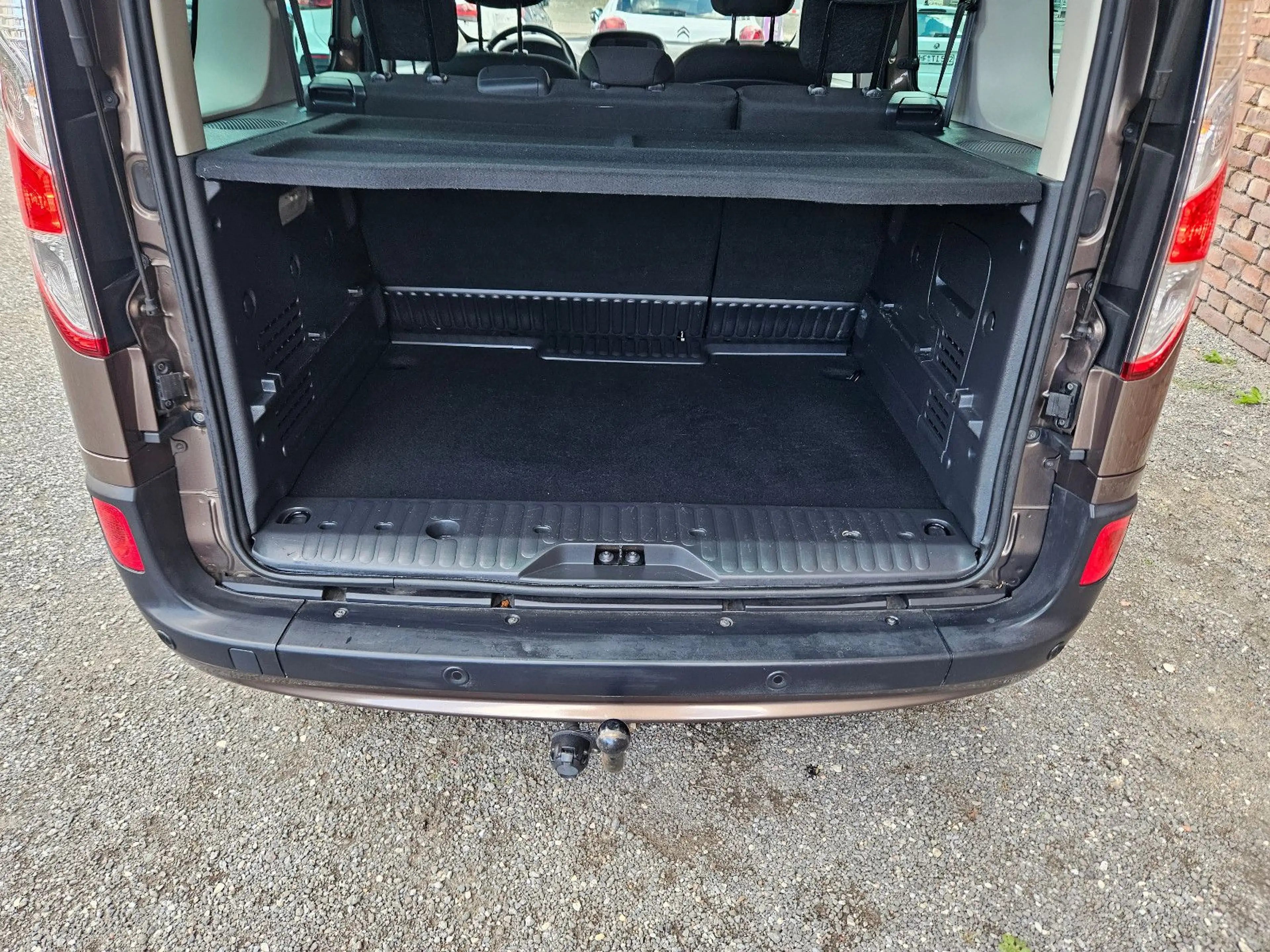 Renault Kangoo Limited — photo 9