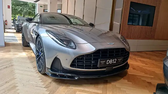 Aston Martin 4.0 V8 S Auto