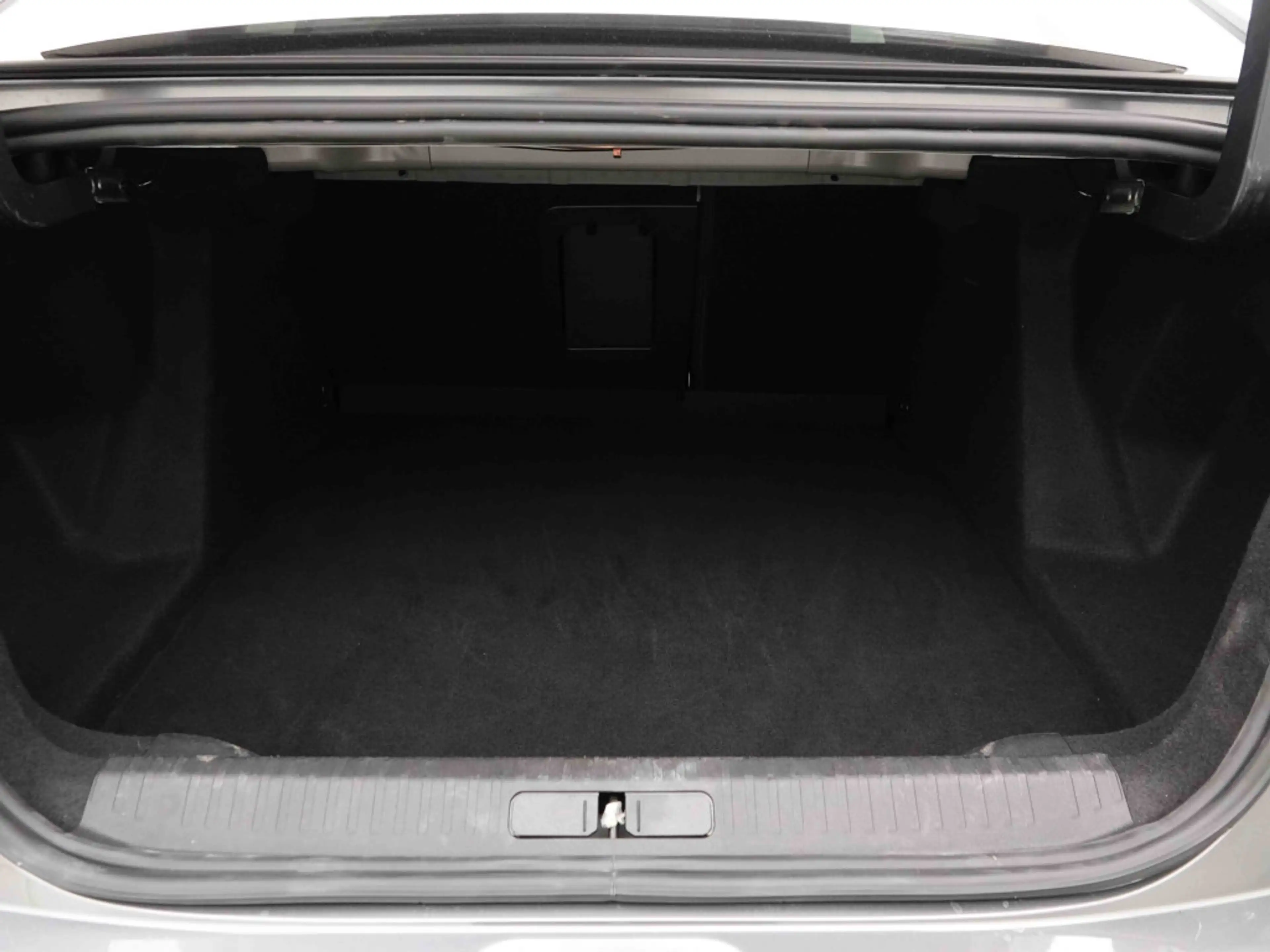 Citroen C4 X 1.2 T 130 AUT MAX | GPS | Camera | Alu18 — photo 6