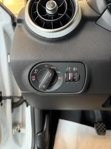 Audi A1 view 21