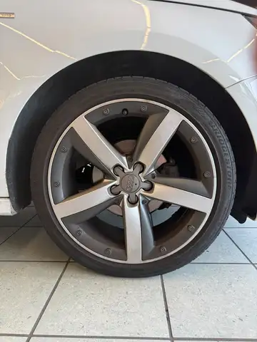 Audi A1 view 24