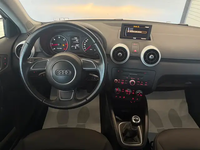 Audi A1 view 11