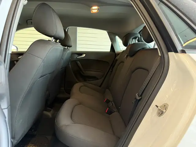 Audi A1 view 10