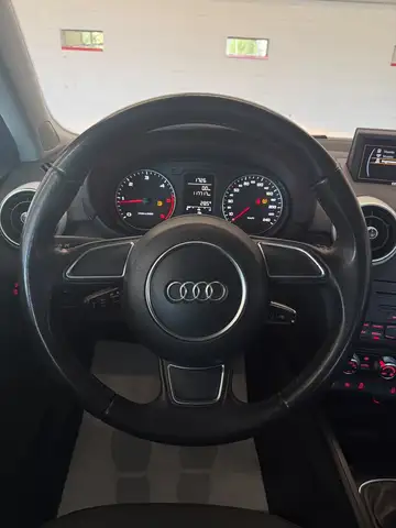 Audi A1 view 12