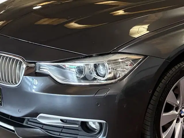 BMW 3 Series view 30
