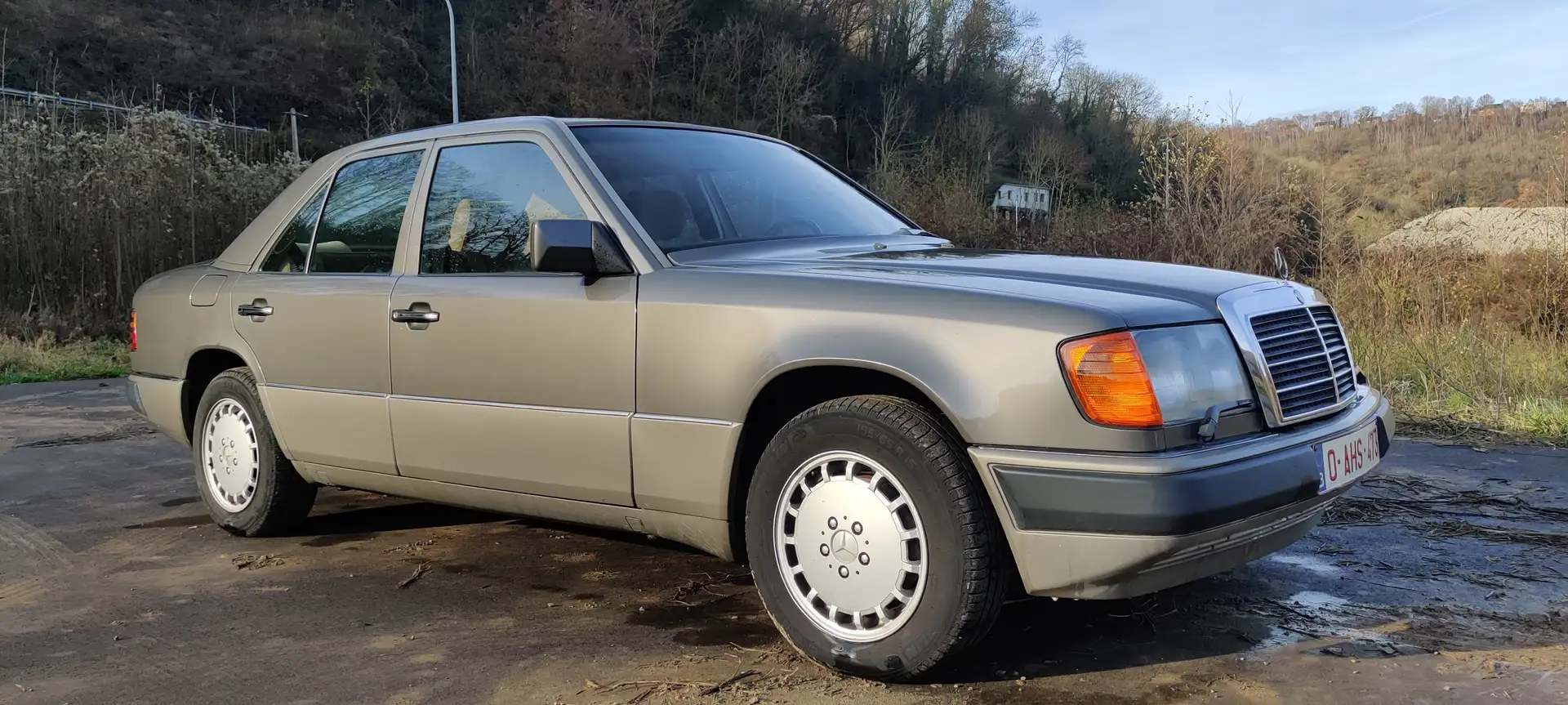 Mercedes-Benz 300 300 E 4Matic Gris - 1