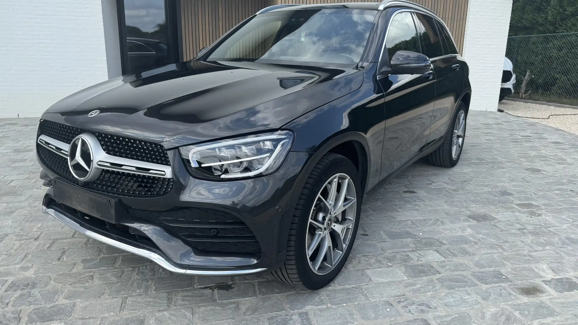 Mercedes-Benz GLC 300 e 4Matic 9G-TRONIC AMG Line Plus panodak carpass Gris - 1