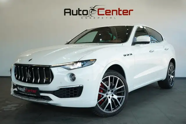 Maserati Levante GranLusso S Q4*Carbon*Bowers Wilkins*