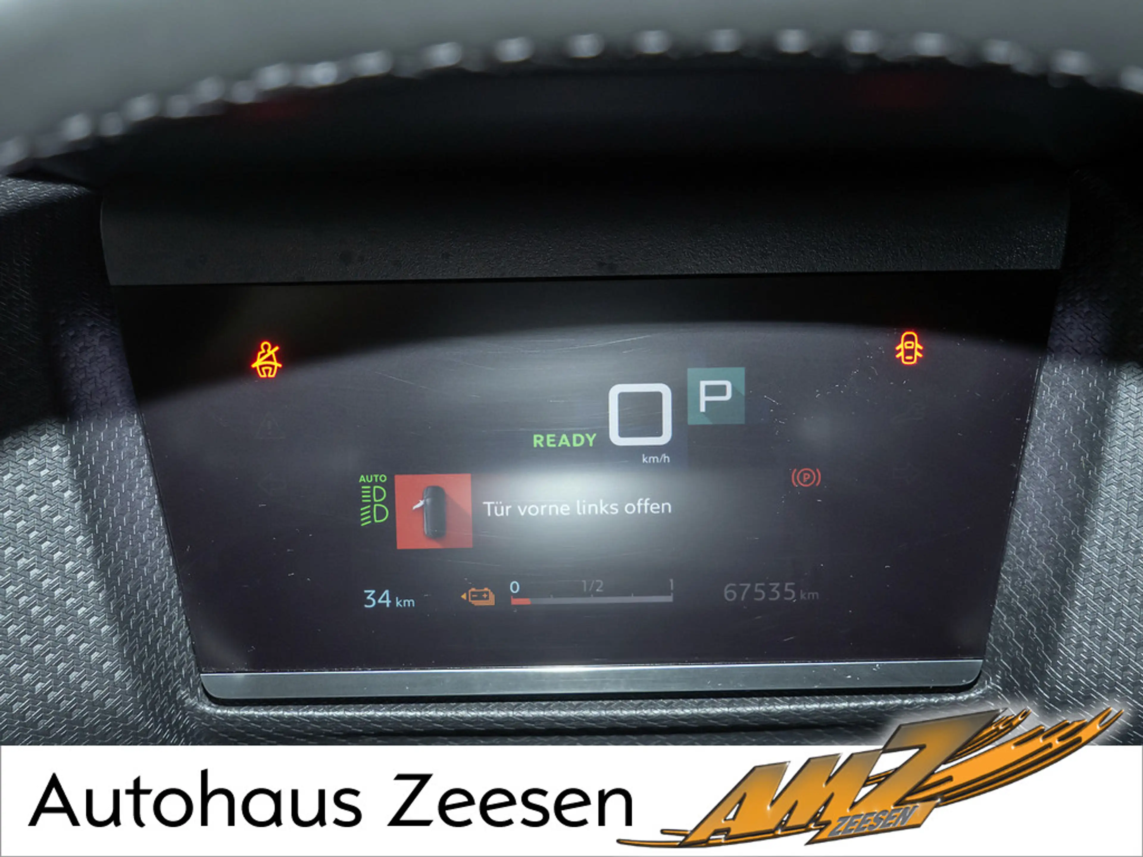 Citroen E-C4 Electric — photo 14