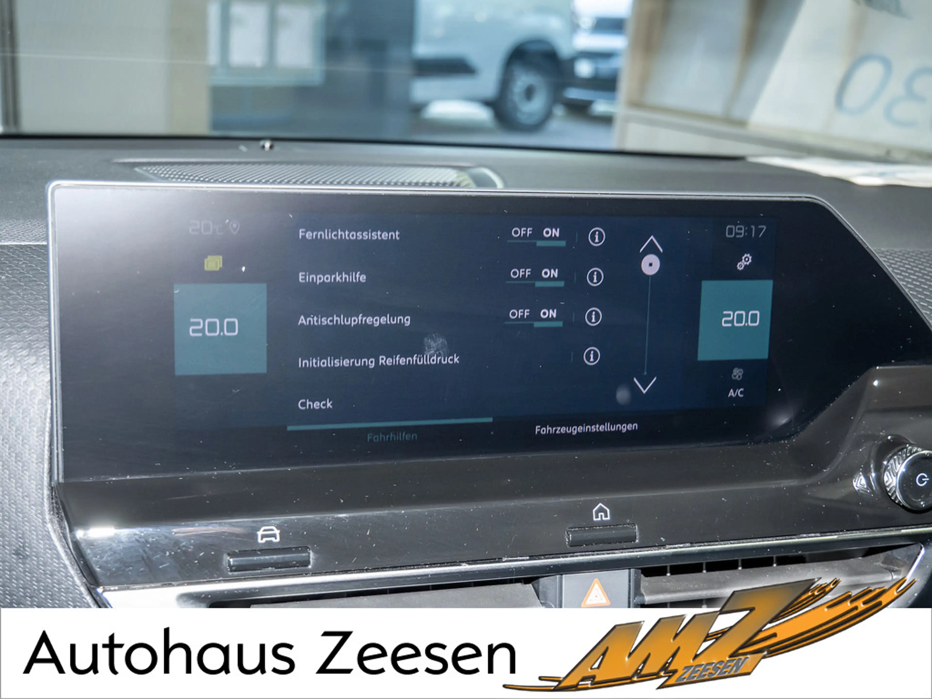 Citroen E-C4 Electric — photo 9