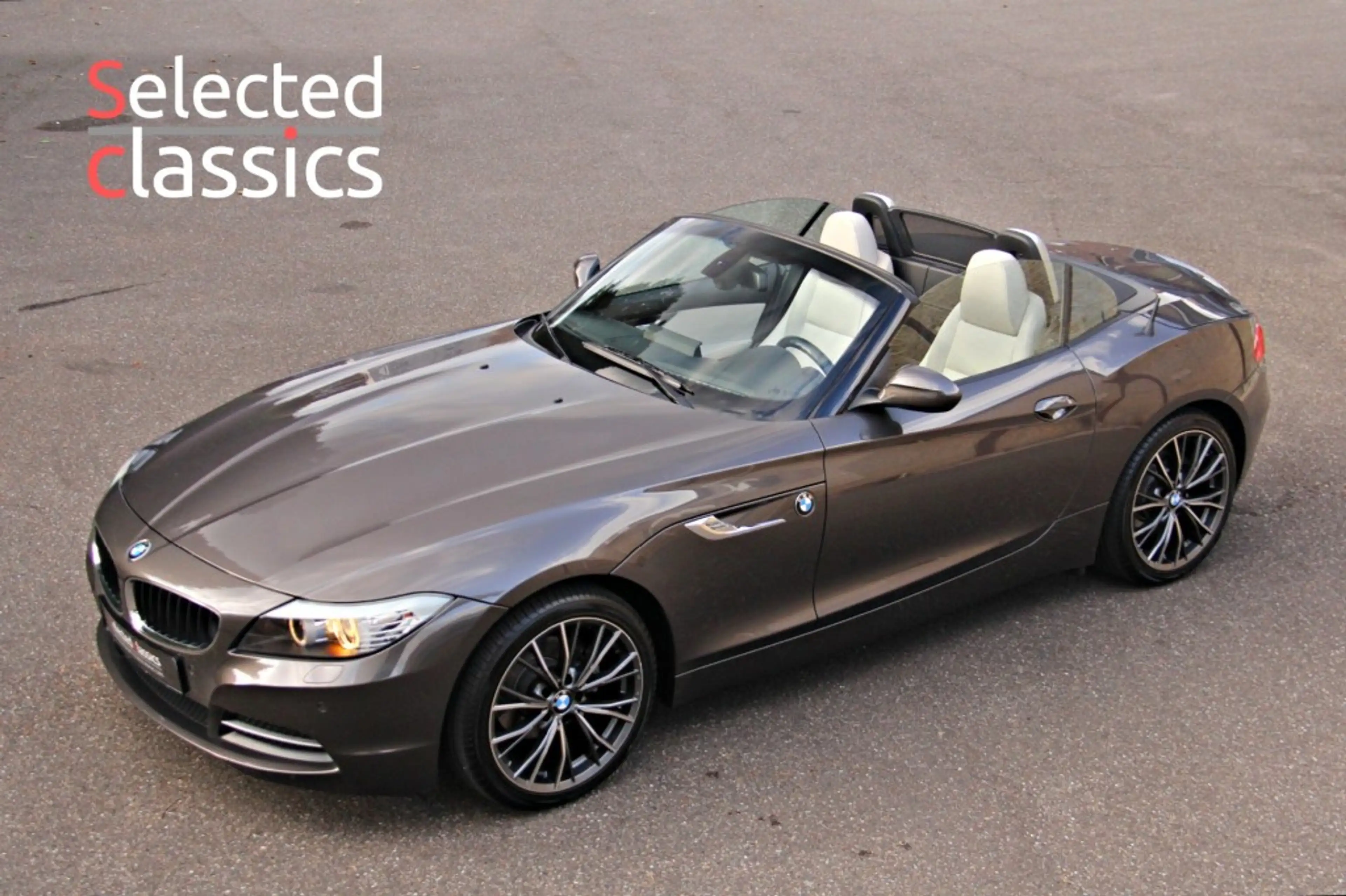 BMW Z4 2.3i Sdrive High Ex. / Top staat / Dealer onderhou
