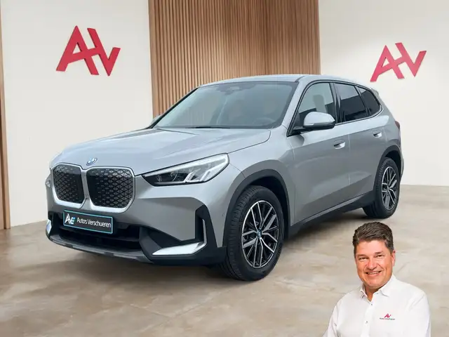 BMW iX1 eDrive20 ** Camera | Navi/Carplay | Ambient