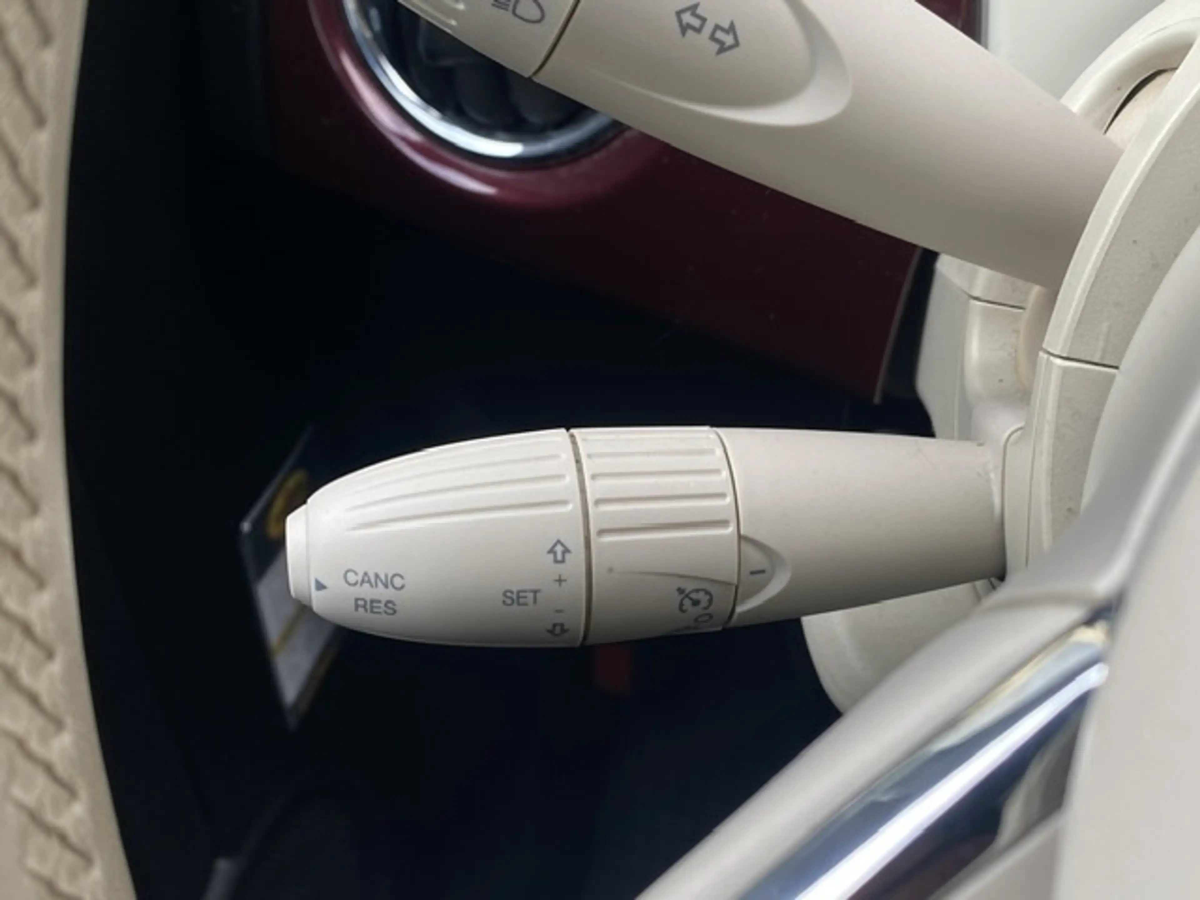 Fiat 500 1.2 Lounge NAV/DAB/CARPLAY — photo 18