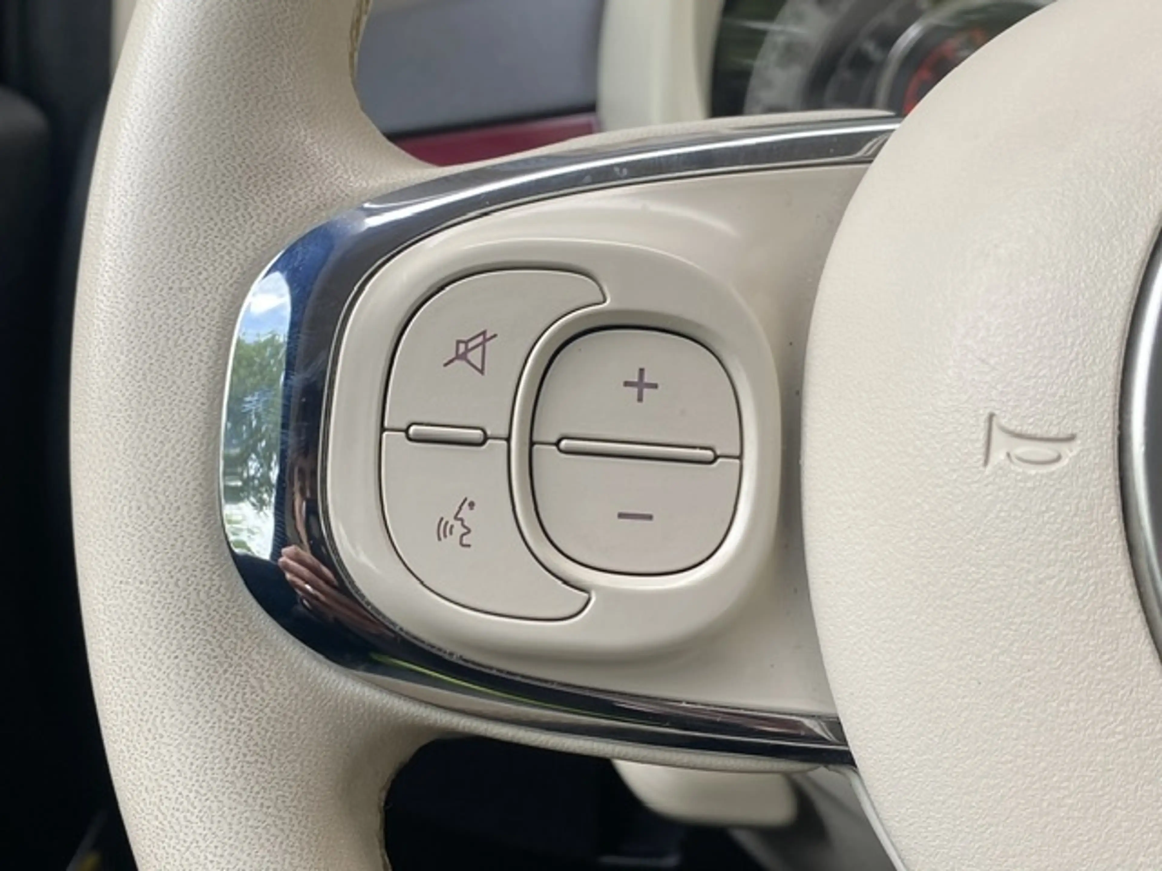 Fiat 500 1.2 Lounge NAV/DAB/CARPLAY — photo 19