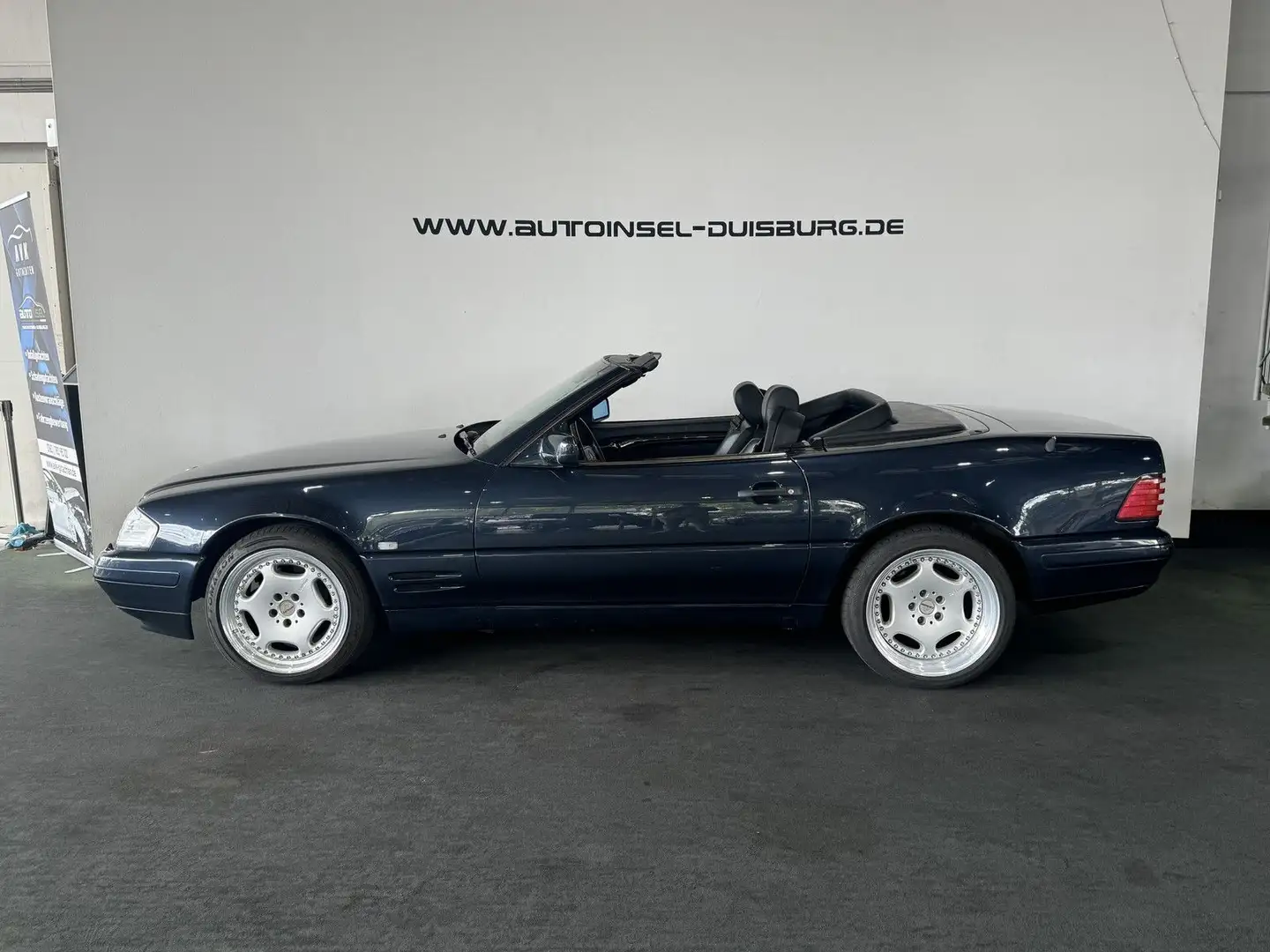 Mercedes-Benz SL 500 Cabrio Aut. SHZ Memory TOP Zustand Schwarz - 2